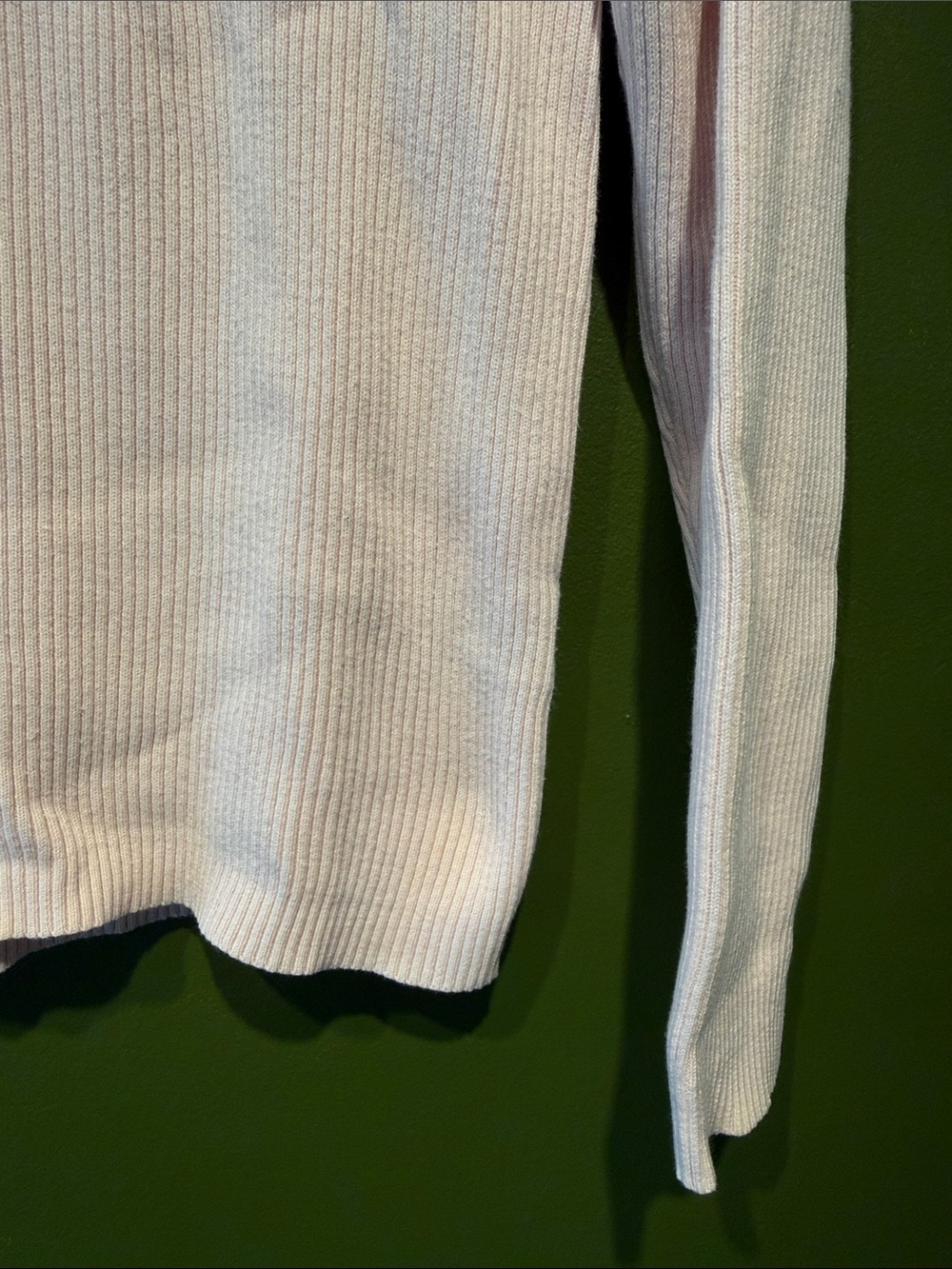 Lauren Ralph Lauren Light Pink Turtleneck Sweater - Picture 4 of 5